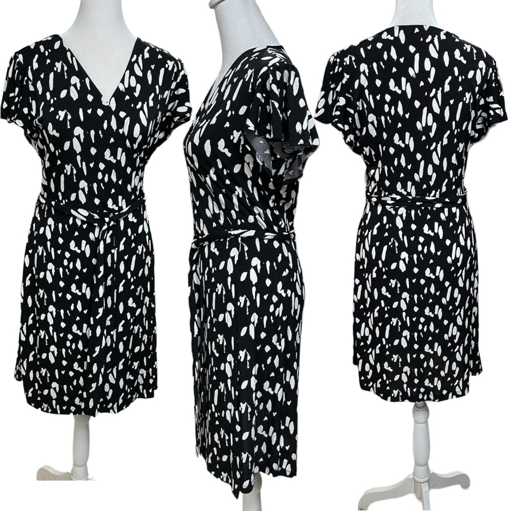 Nine West Black & White Print Short Sleeve Knee Length Faux Wrap Dress Size S